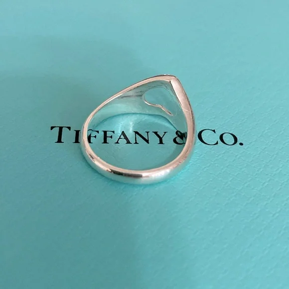 Tiffany & Co. Elsa Peretti Open Heart Ring - Picture 4 of 7